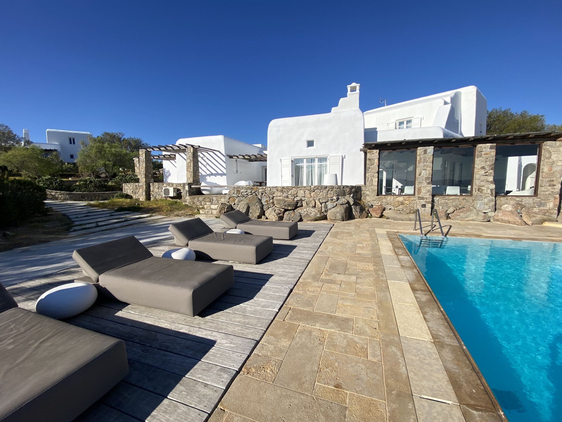 Villa Alessandra-St. John