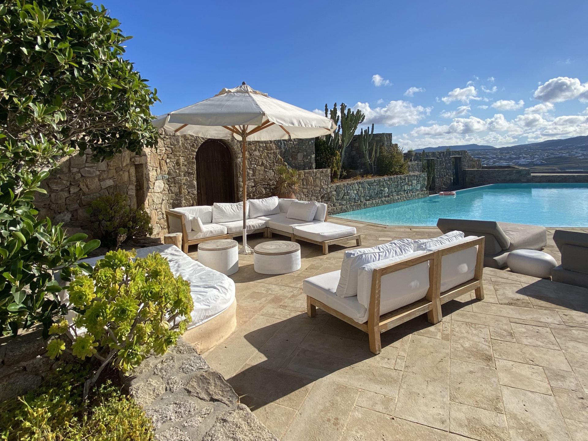 Villa Alessandra-St. John