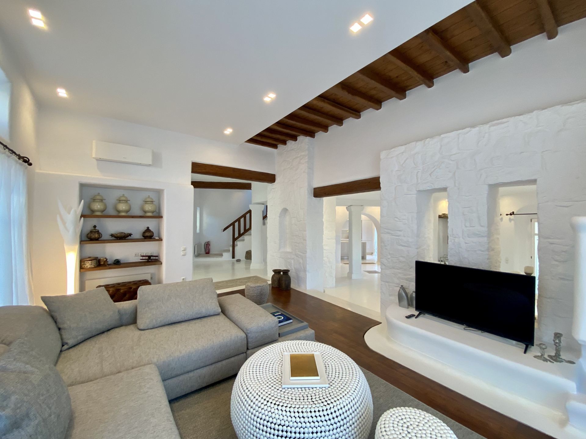 Villa Alessandra-St. John