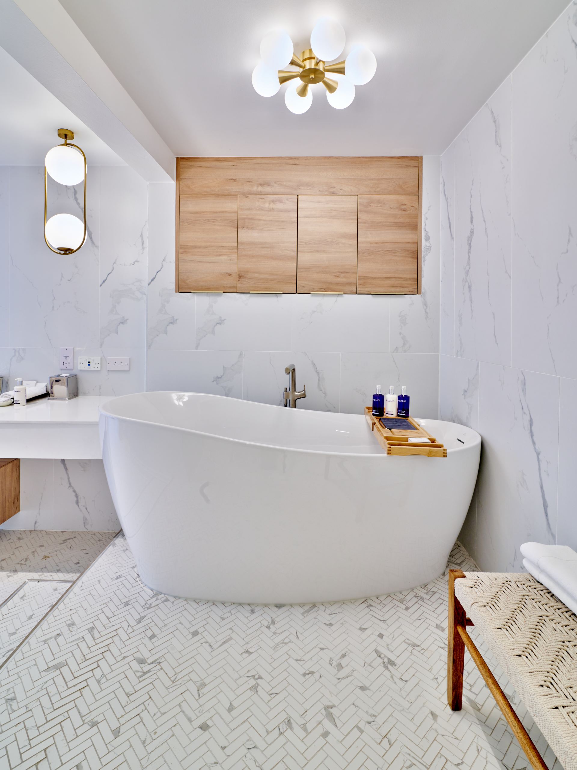 Superior Deluxe Suite