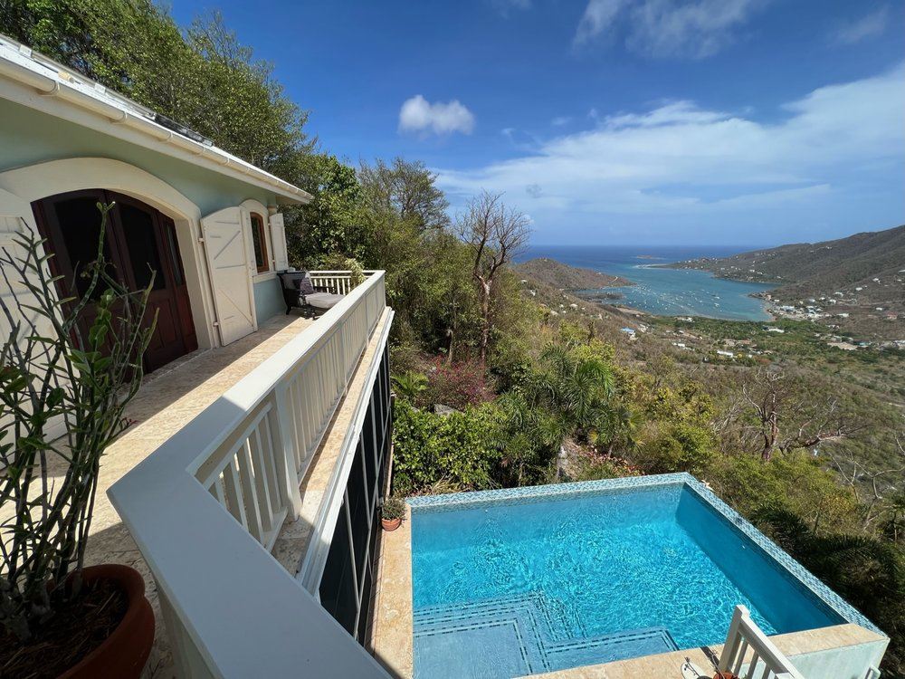 Villa Tropical Manor