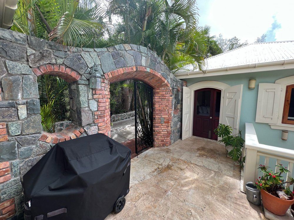 Villa Tropical Manor