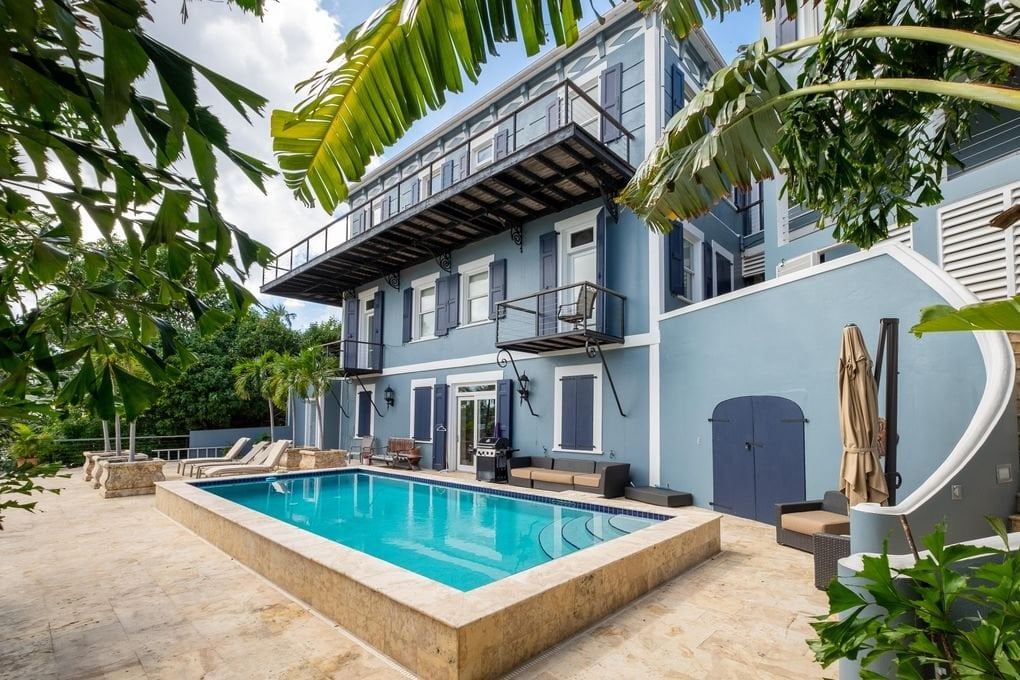 Villa Lissette Manor