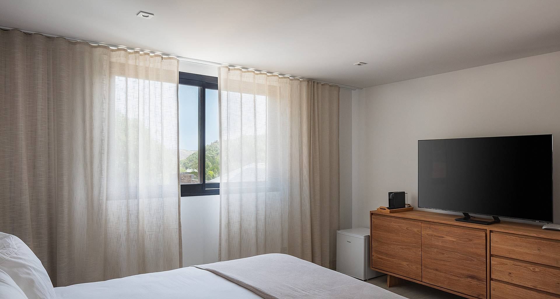 Villa Excuse My French