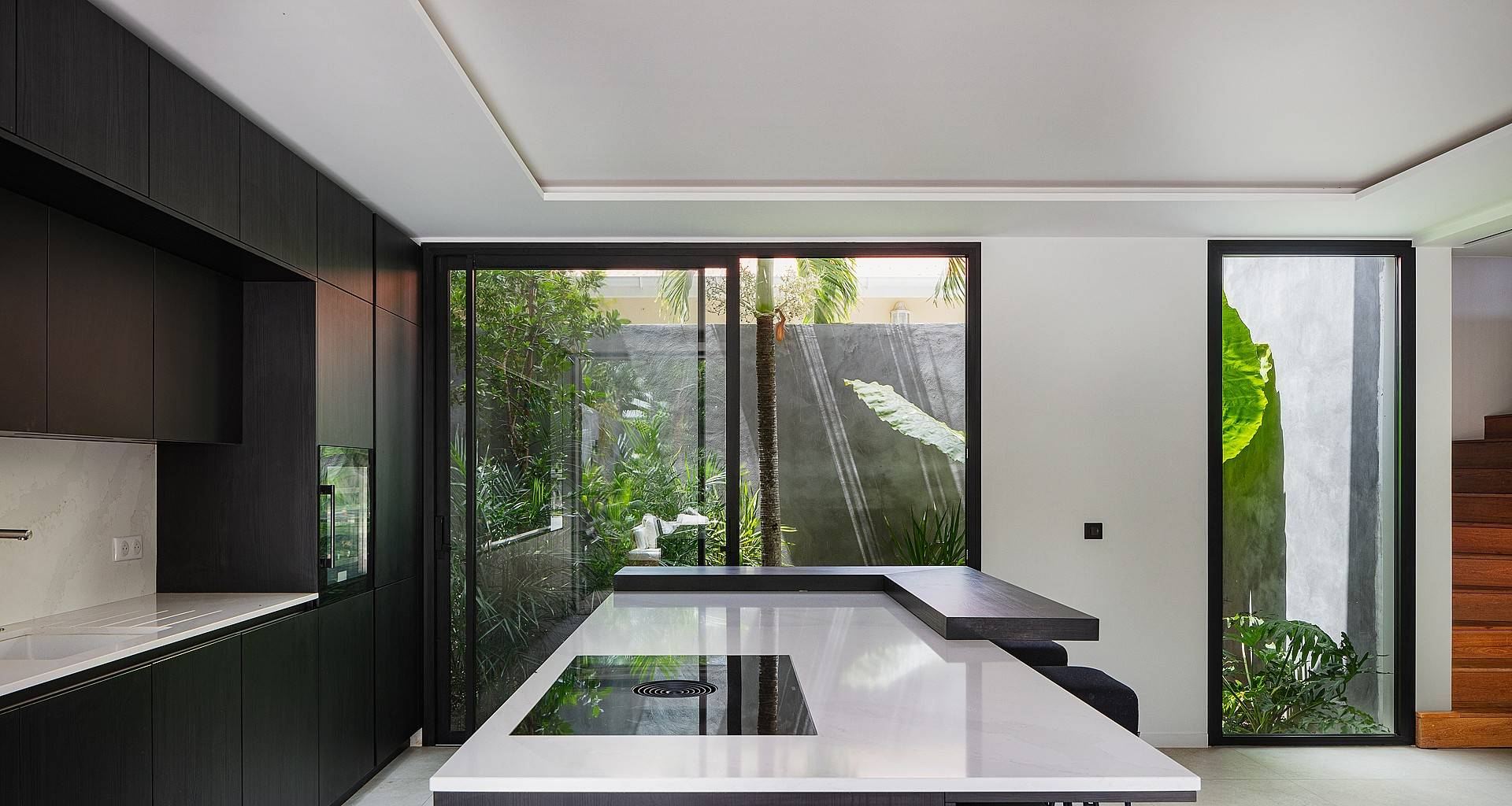 Villa Excuse My French