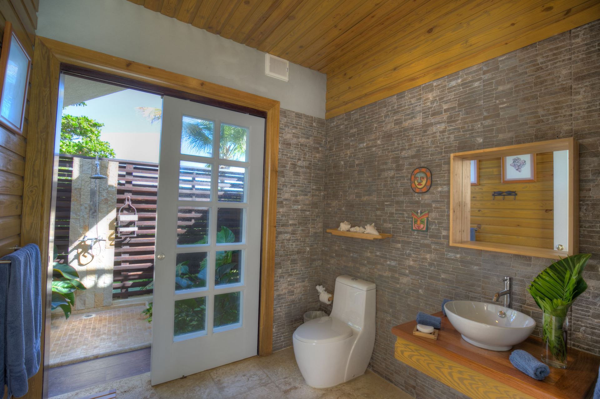 Villa Arrecife Estate