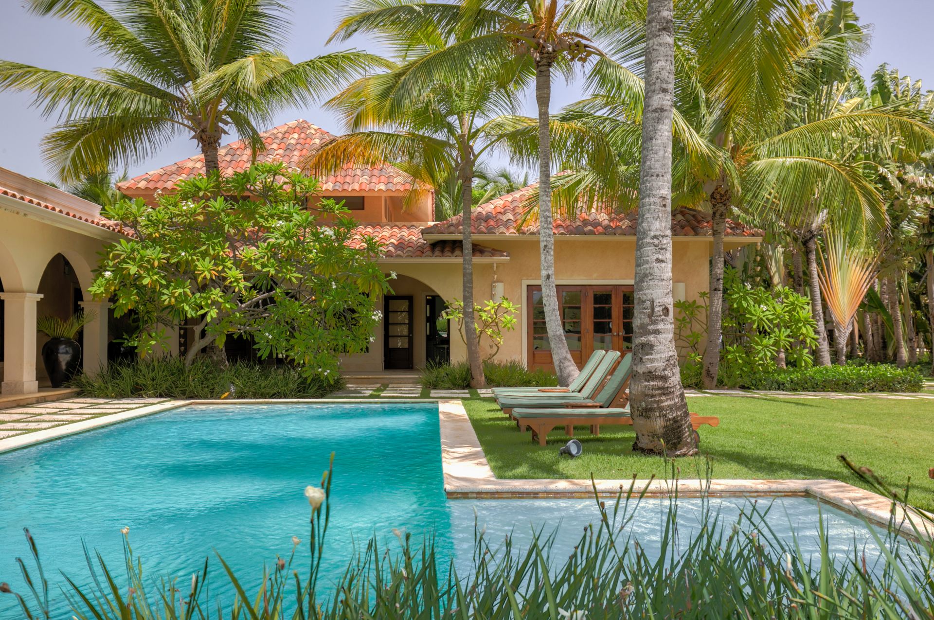 Villa Arrecife Estate