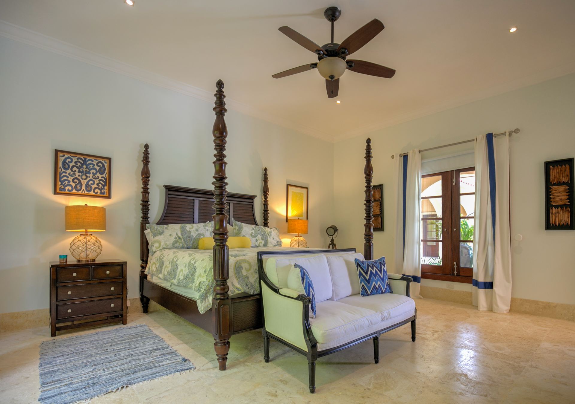 Villa Arrecife 24/25