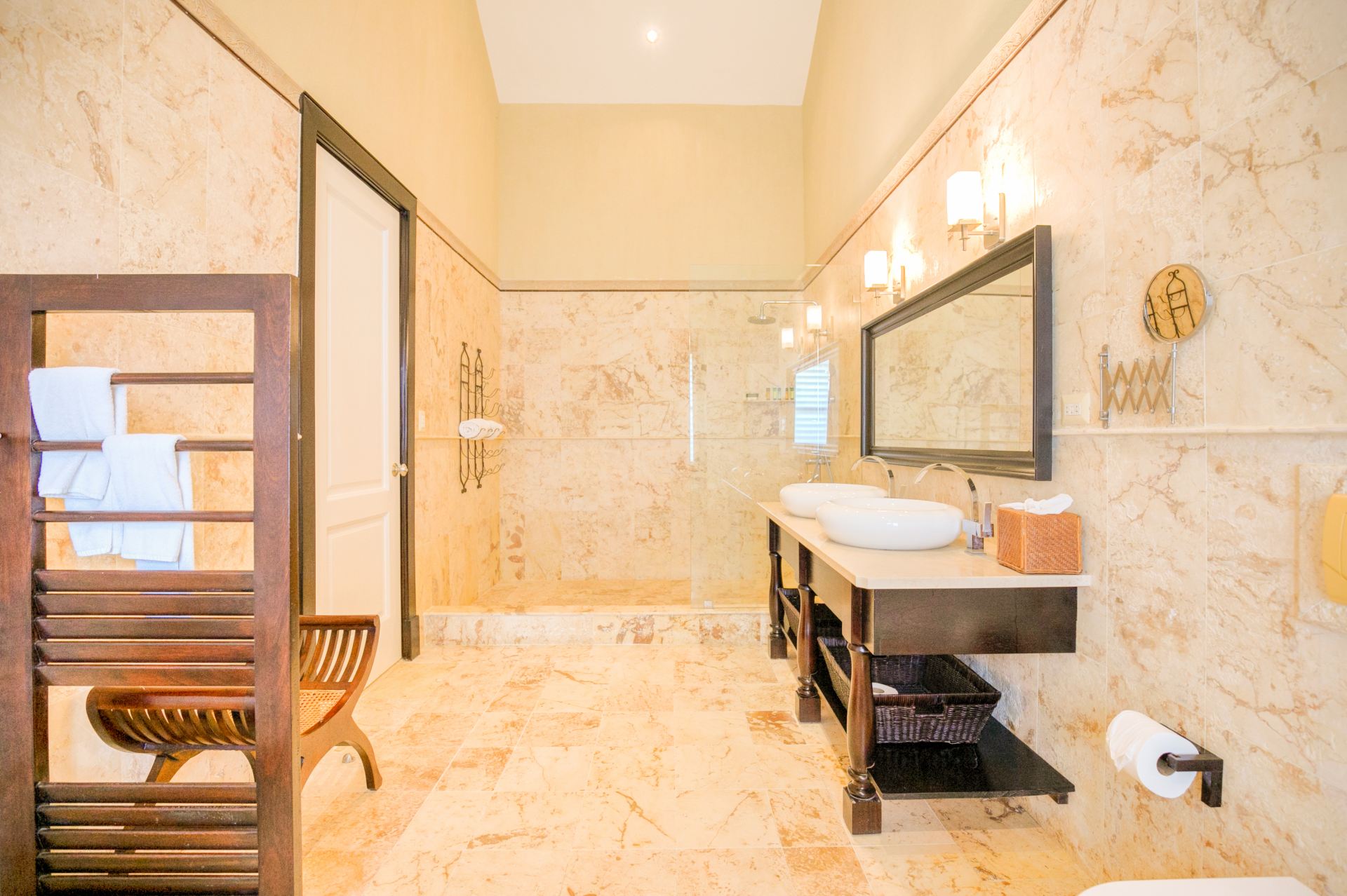 Villa Arrecife Estate