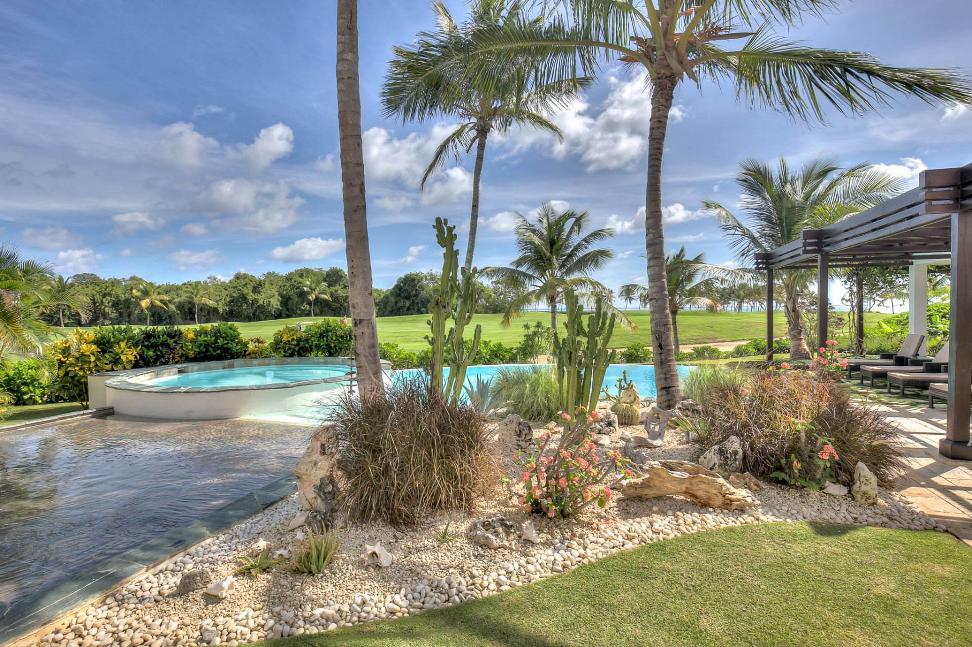 Villa Arrecife Estate