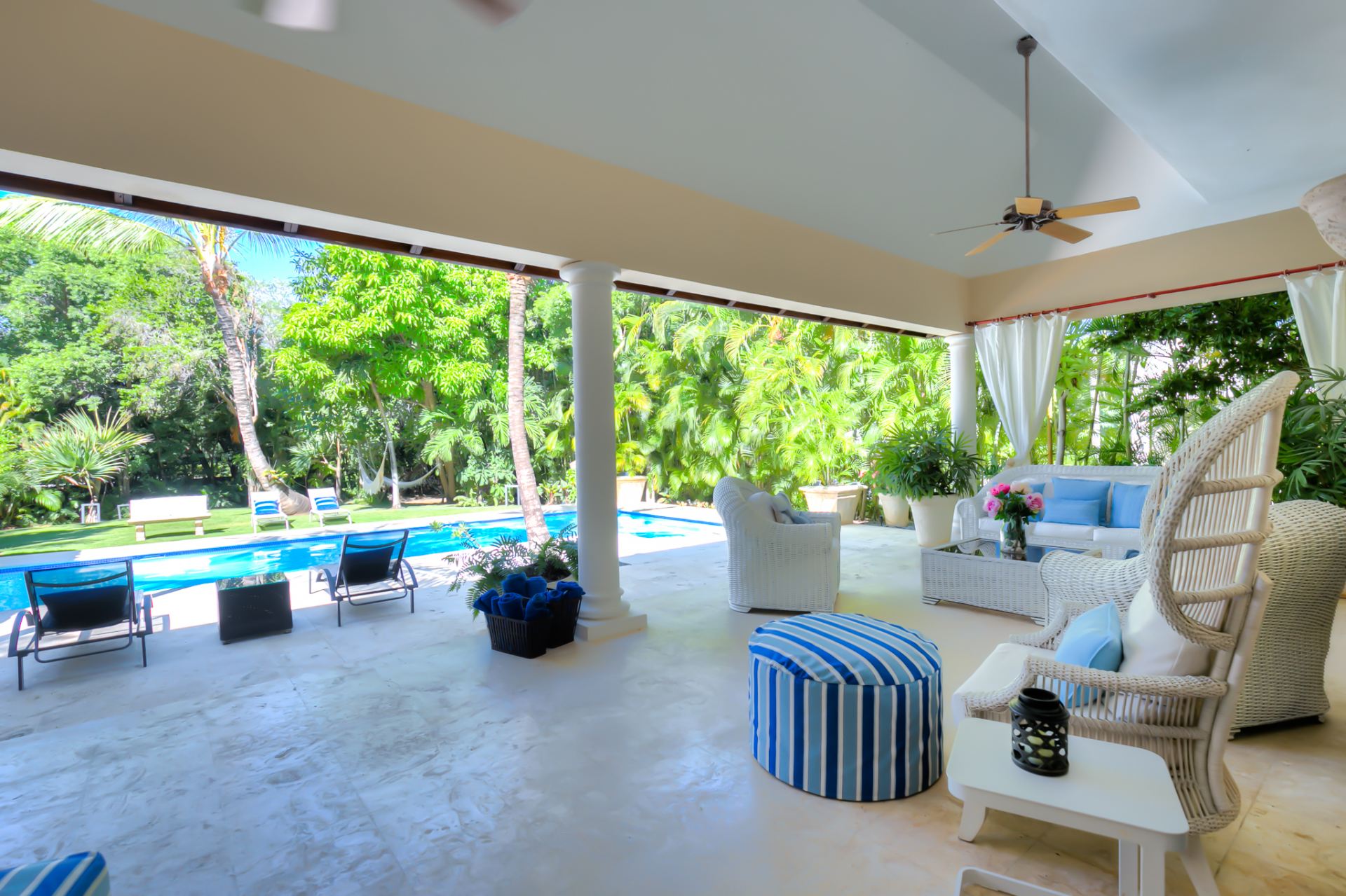 Villa Tortuga Bay B43