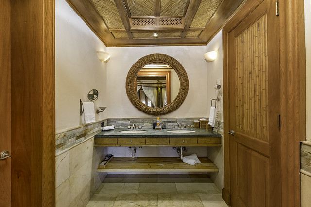 Caleton Beach Villa 8