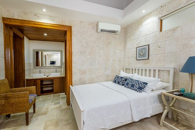 Villa Caleton Beach 5