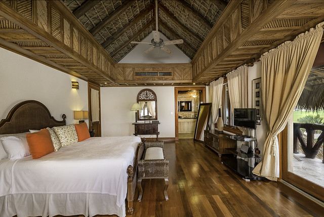 Caleton Beach Villa 8