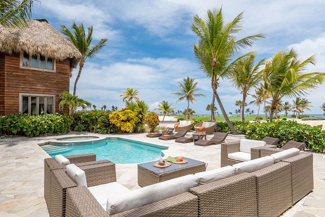 Caleton Beach Villa 8