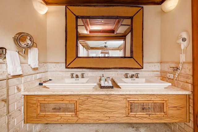 Caleton Beach Villa 9