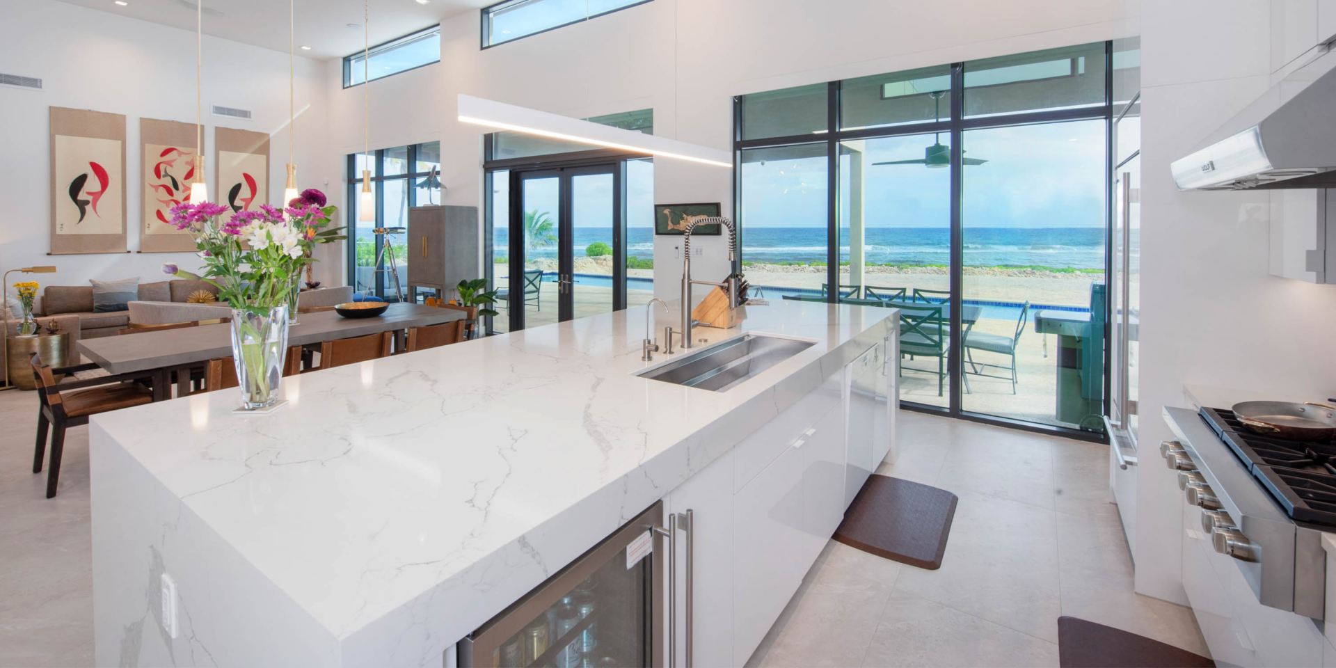 Villa Wind upon the Waves