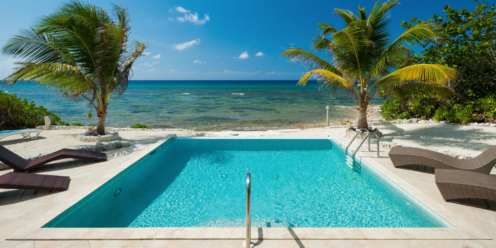 Villa Christmas Palms