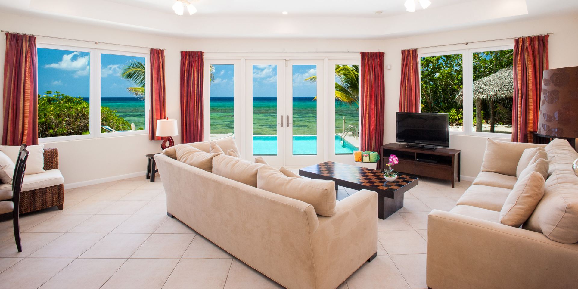 Villa Christmas Palms