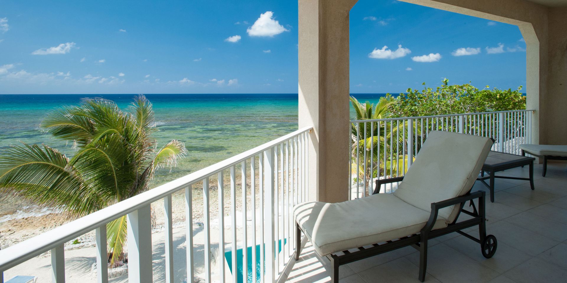 Villa Christmas Palms