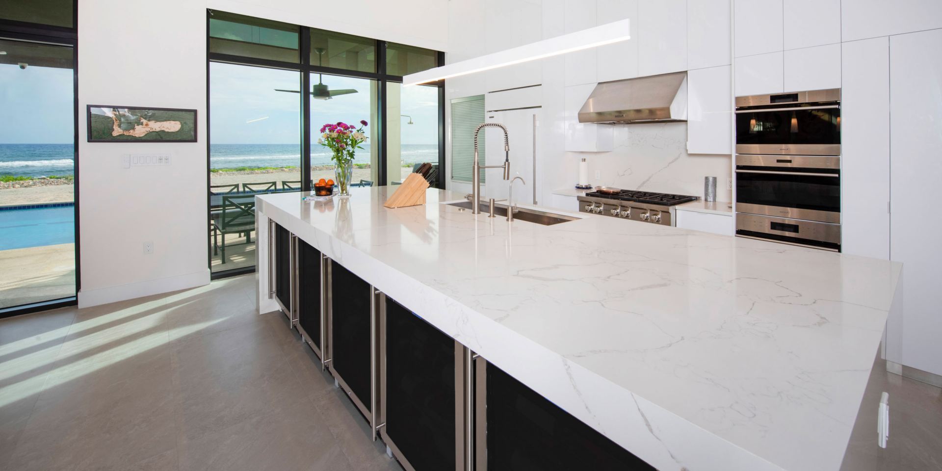 Villa Wind upon the Waves