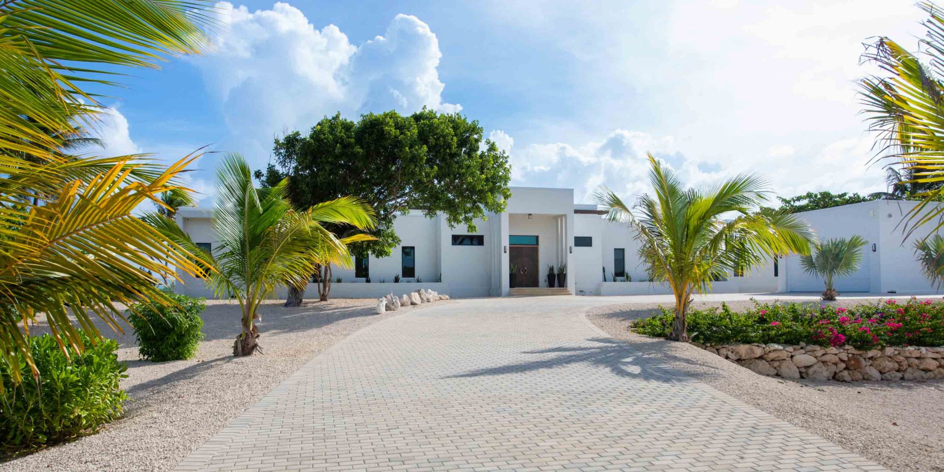 Villa Wind upon the Waves