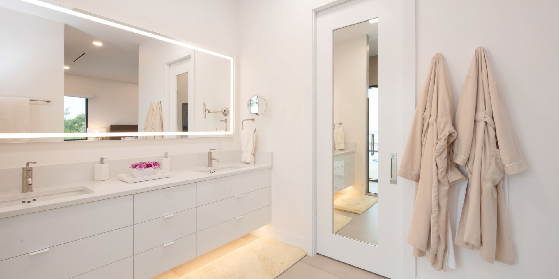 Villa Wind upon the Waves