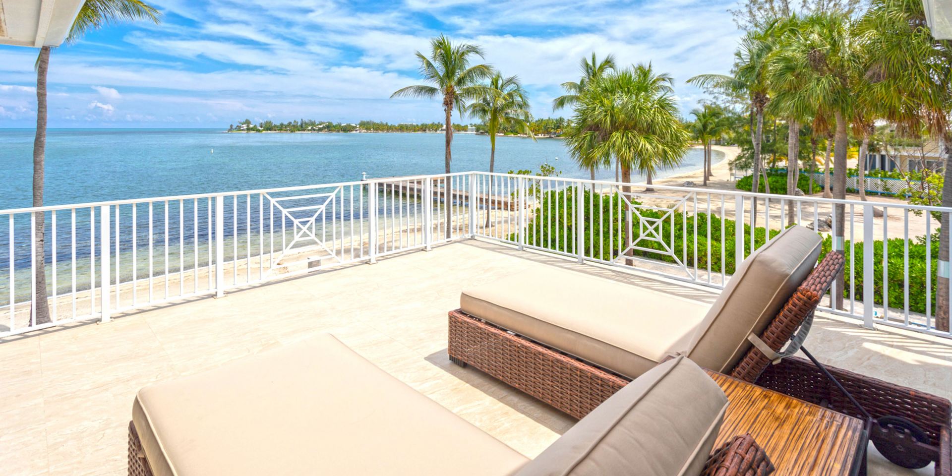 Villa Sea 2 Infinity