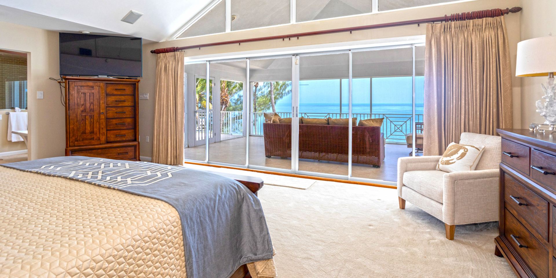 Villa Sea 2 Infinity