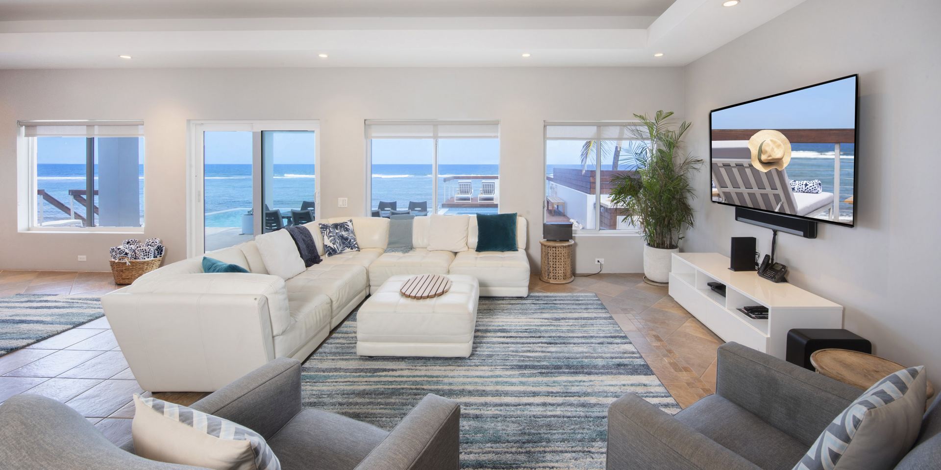 Villa Present Moment