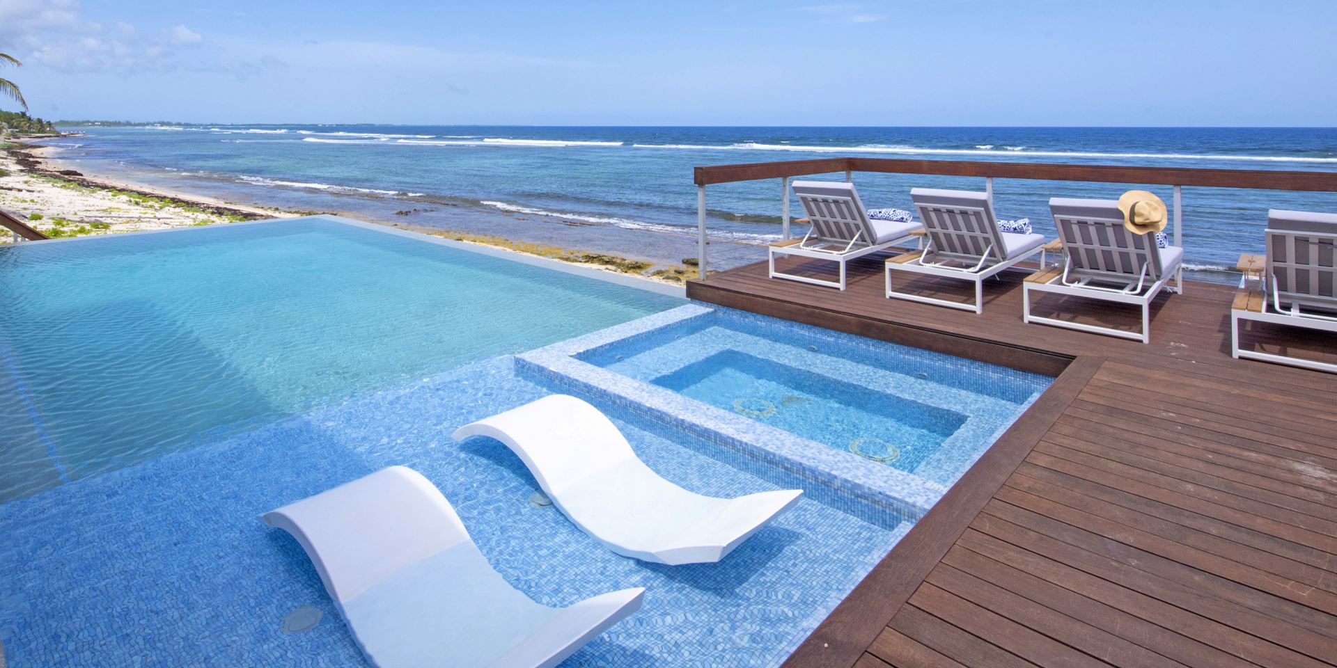 Villa Present Moment