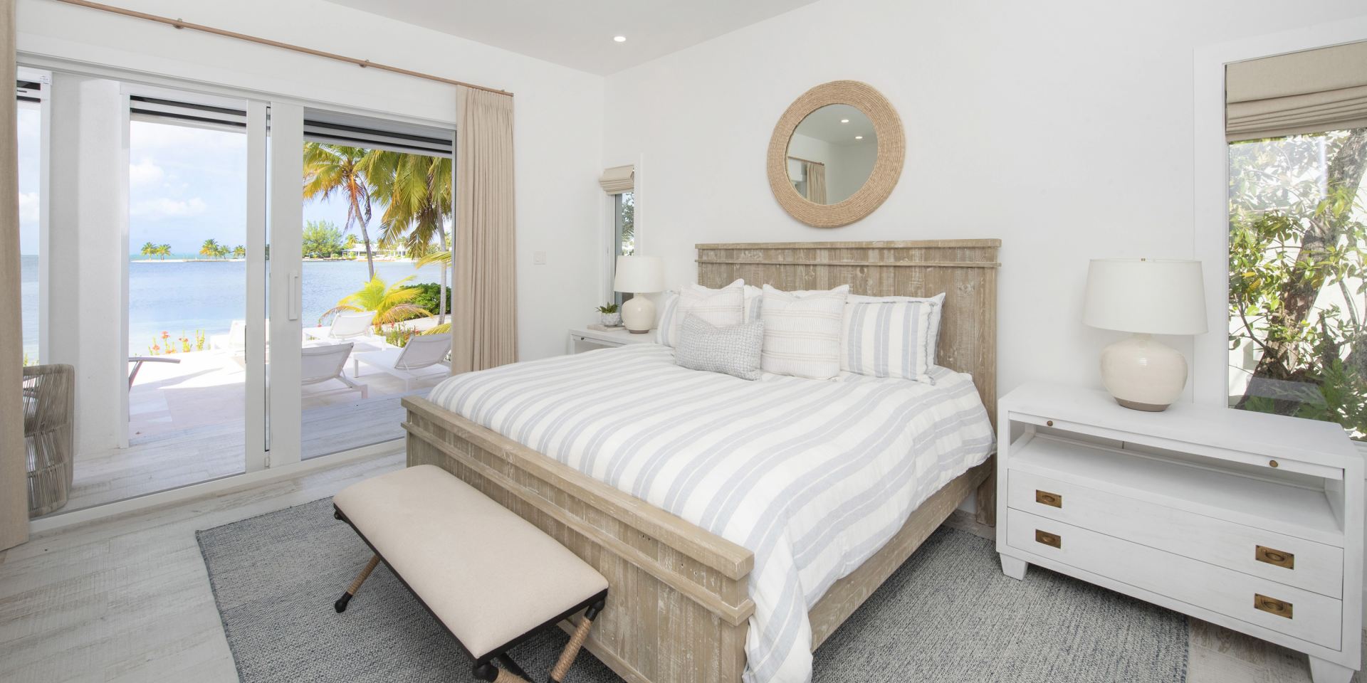 Villa Fantasea + Guesthouse