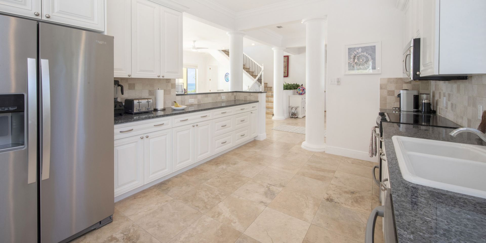 Villa Hidden Treasure + Guesthouse