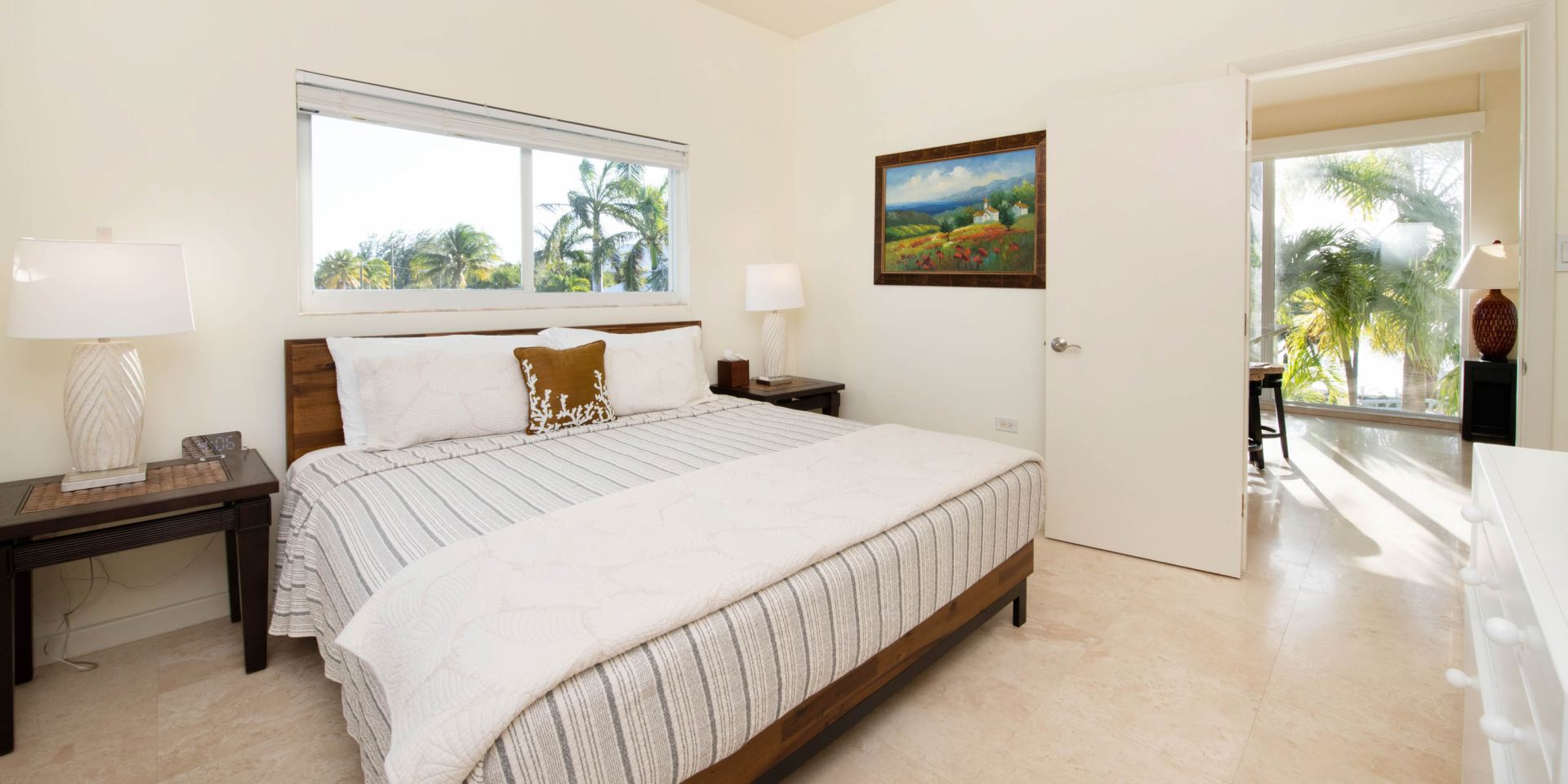 Villa Kaiku + Guesthouse