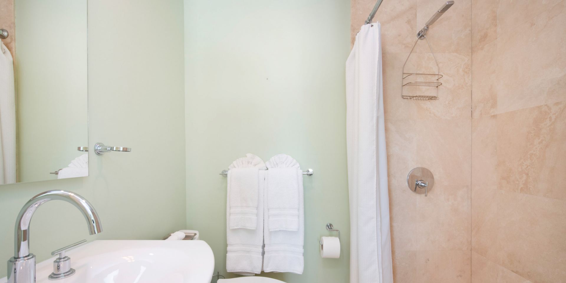 Villa Kaiku + Guesthouse