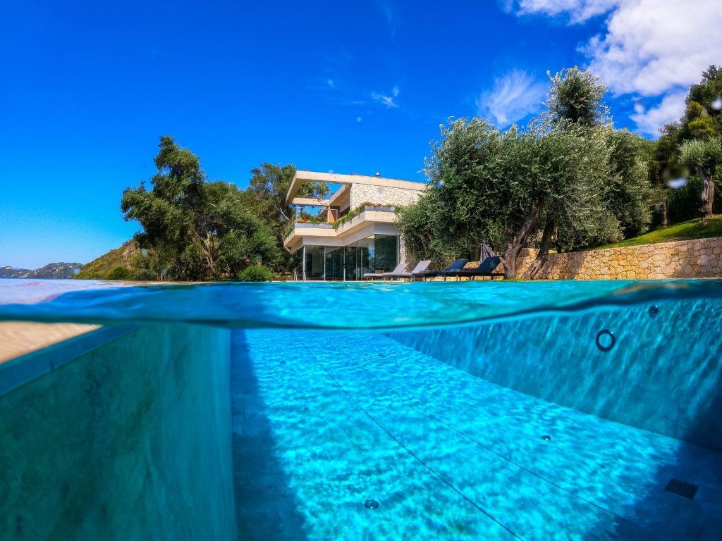 Villa Olives in the Sea