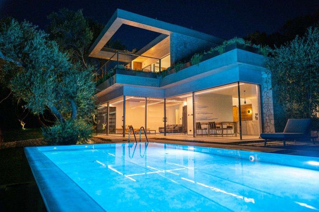 Villa Olives in the Sea