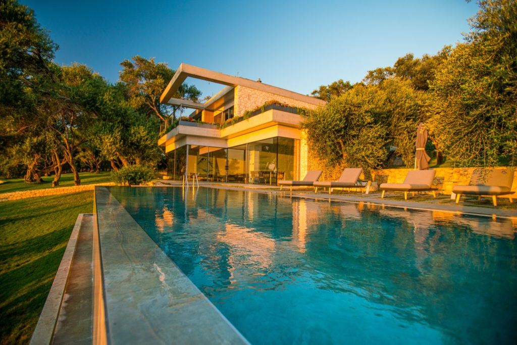 Villa Olives in the Sea