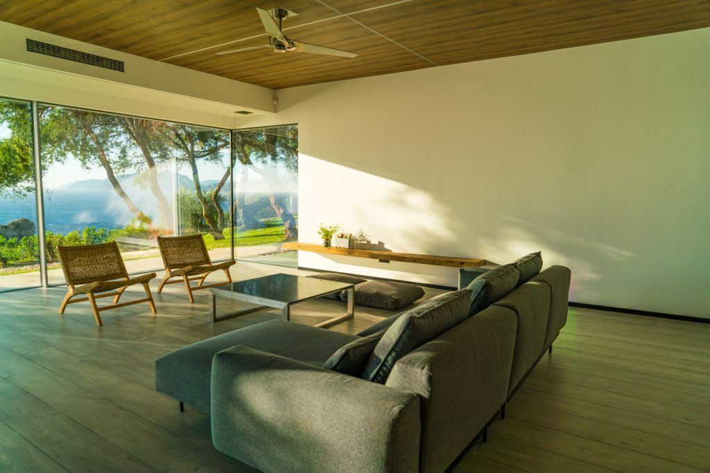 Villa Olives in the Sea