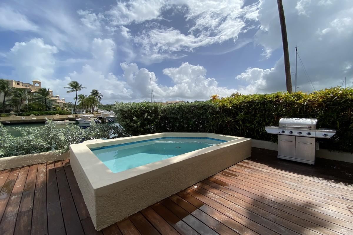 Port St. Charles 167