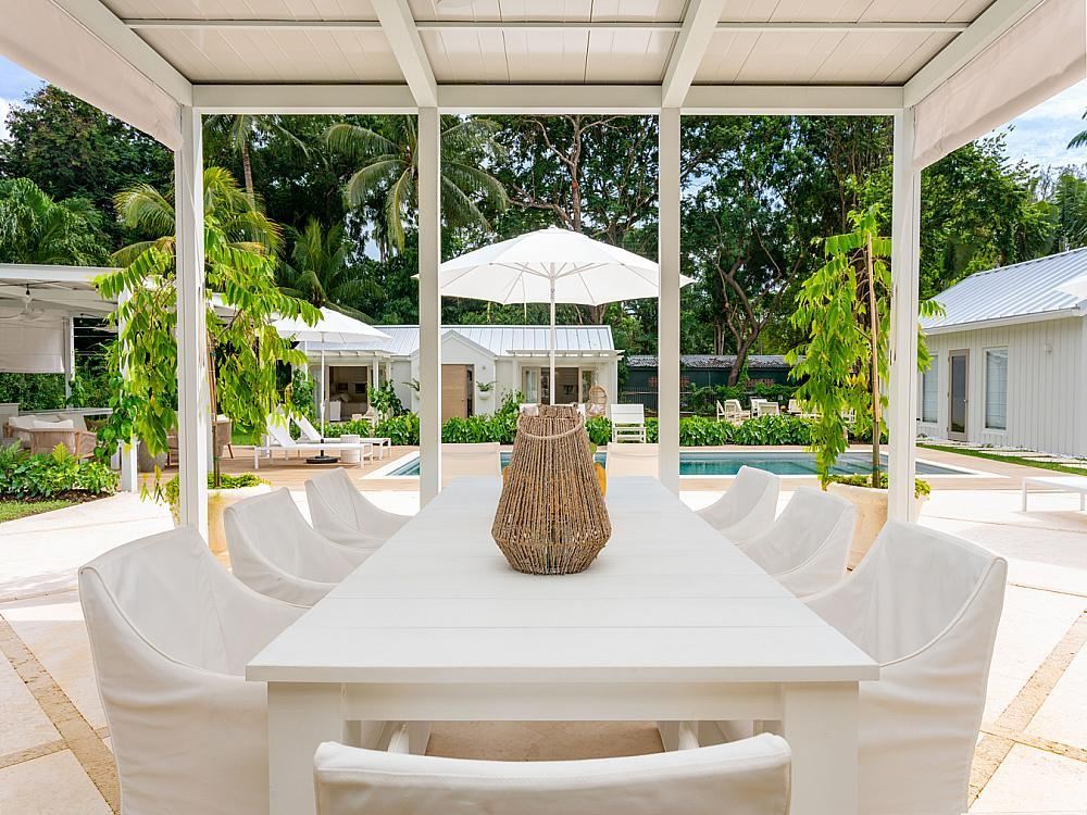 Honeycomb House - Queens Fort