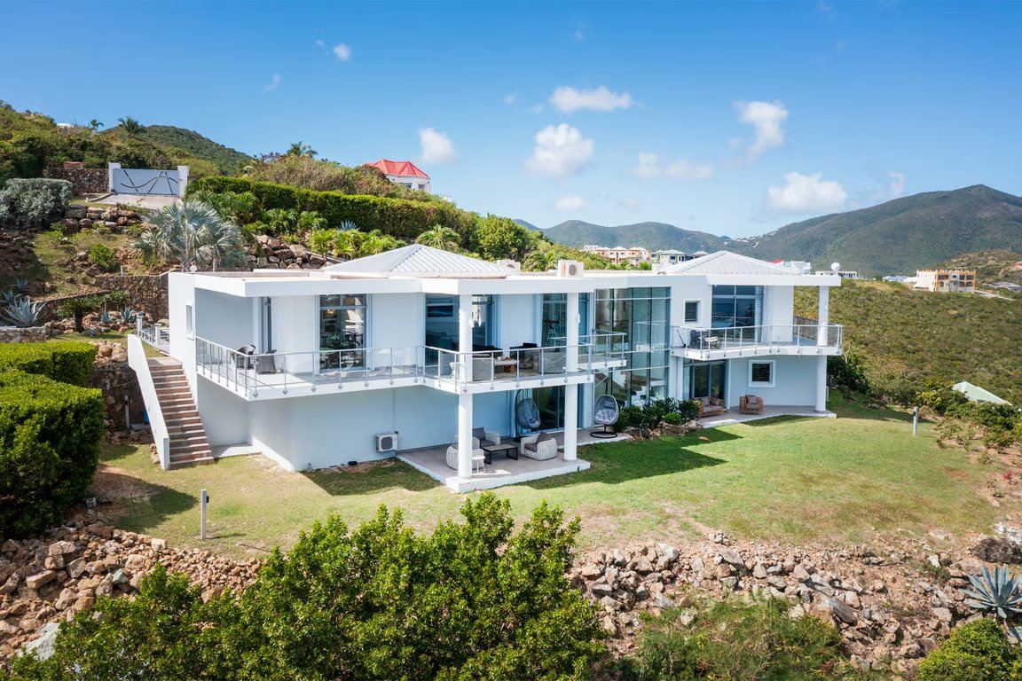 Villa Five Minutes More