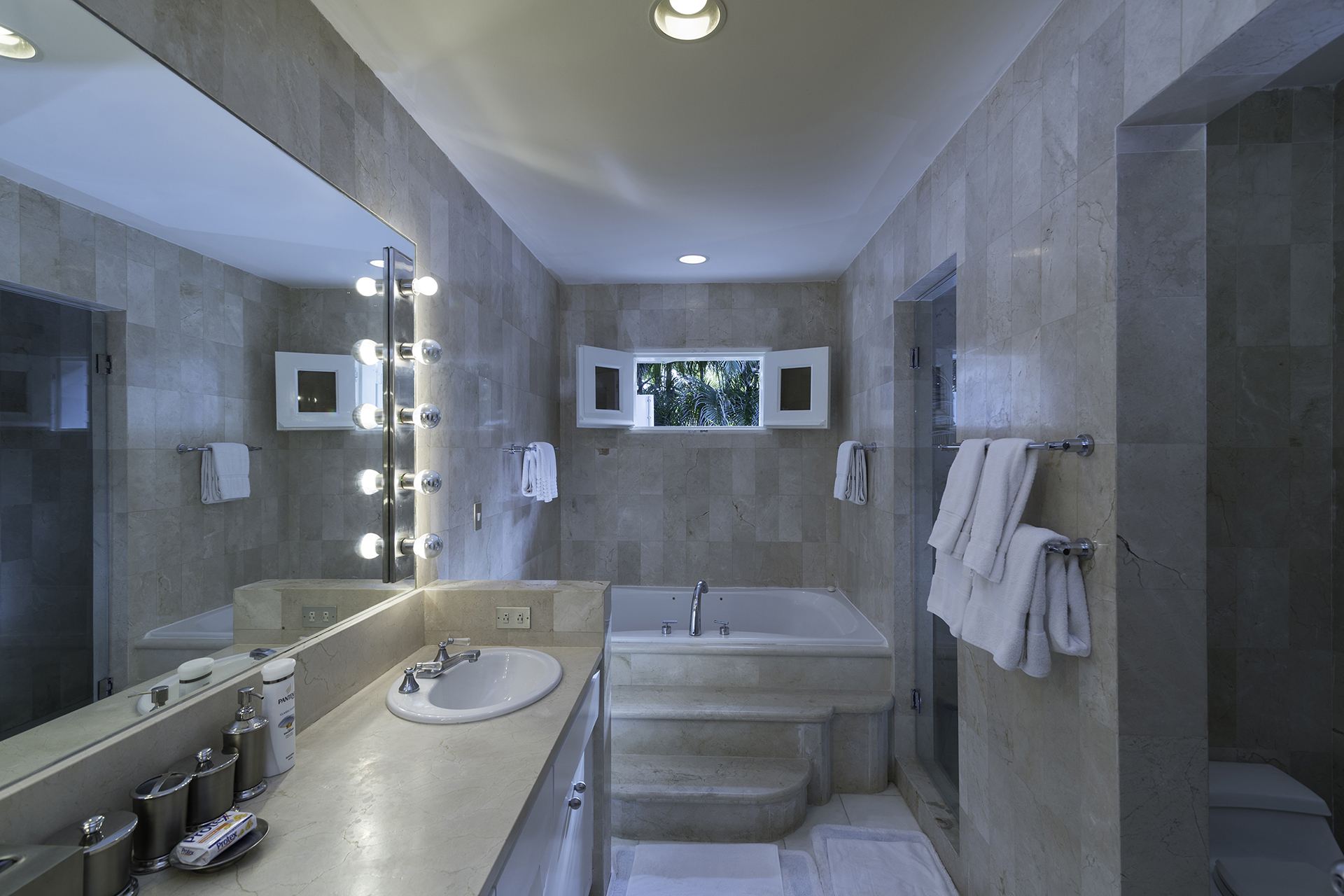 Belle Vue - Casa de Campo