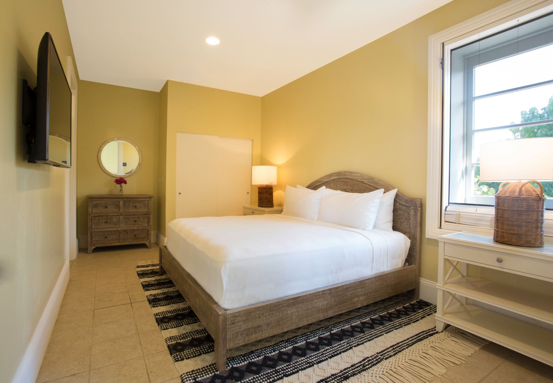 Santosha Villa Estate