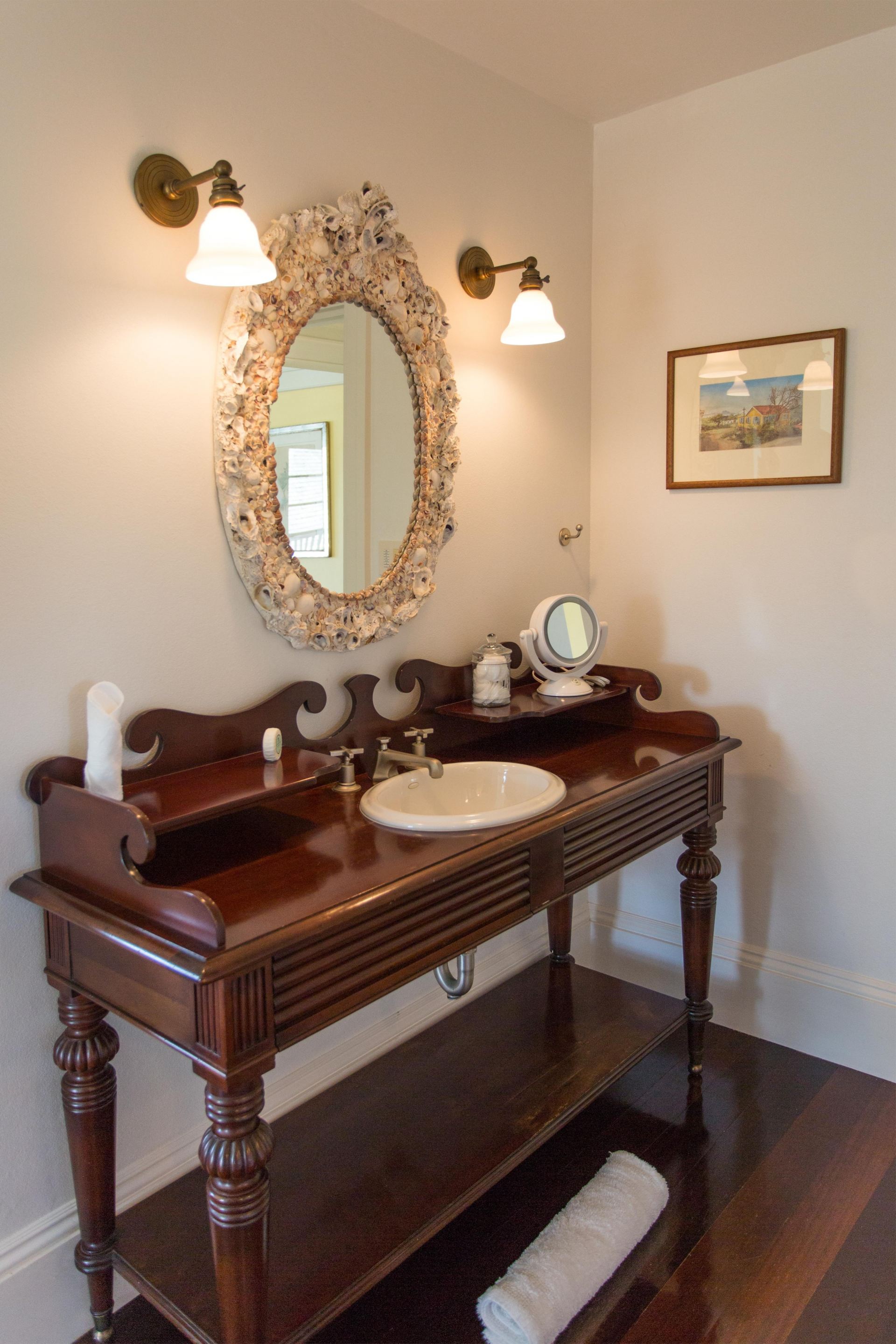 Santosha Villa Estate