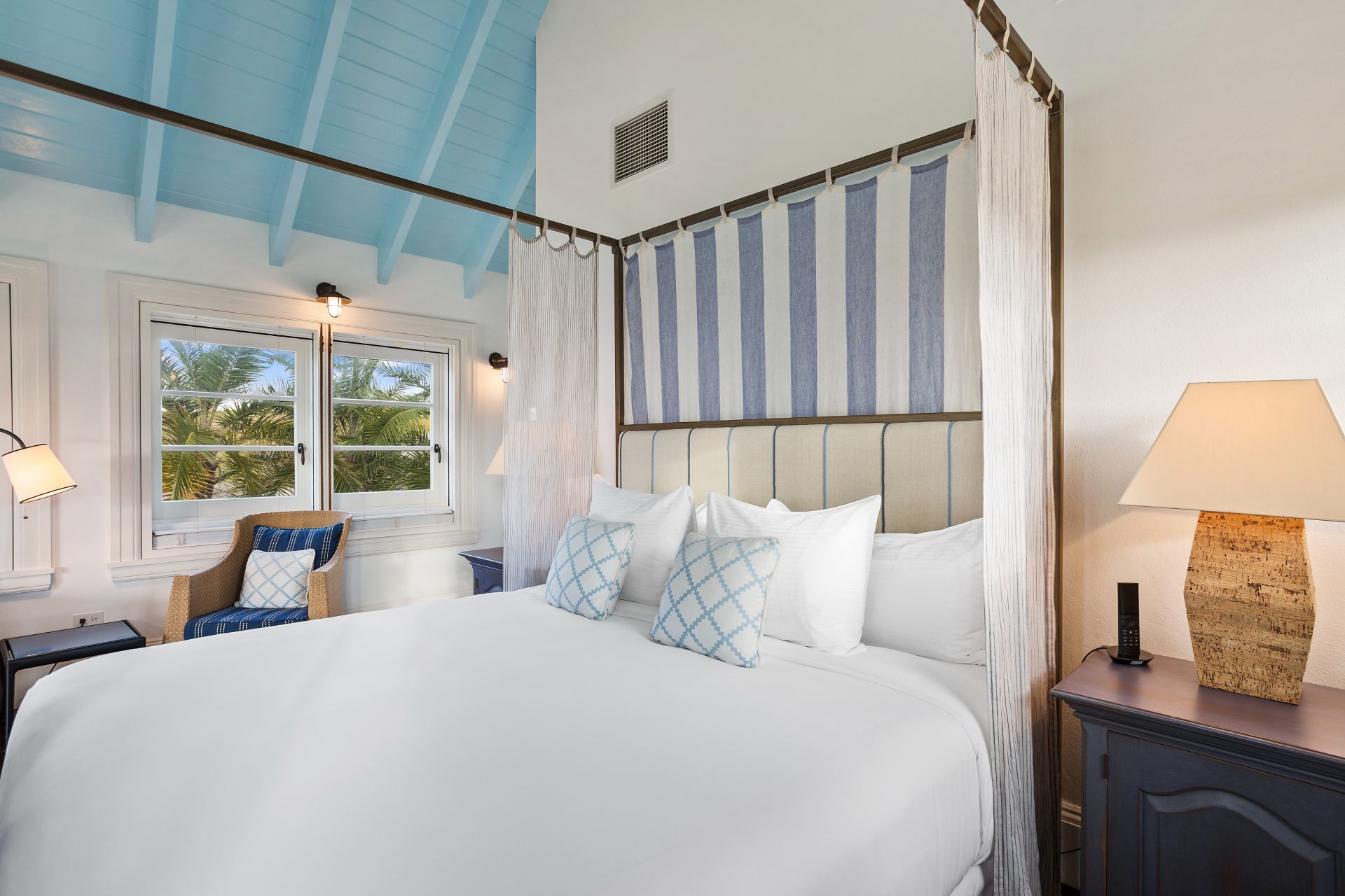 Santosha Villa Estate