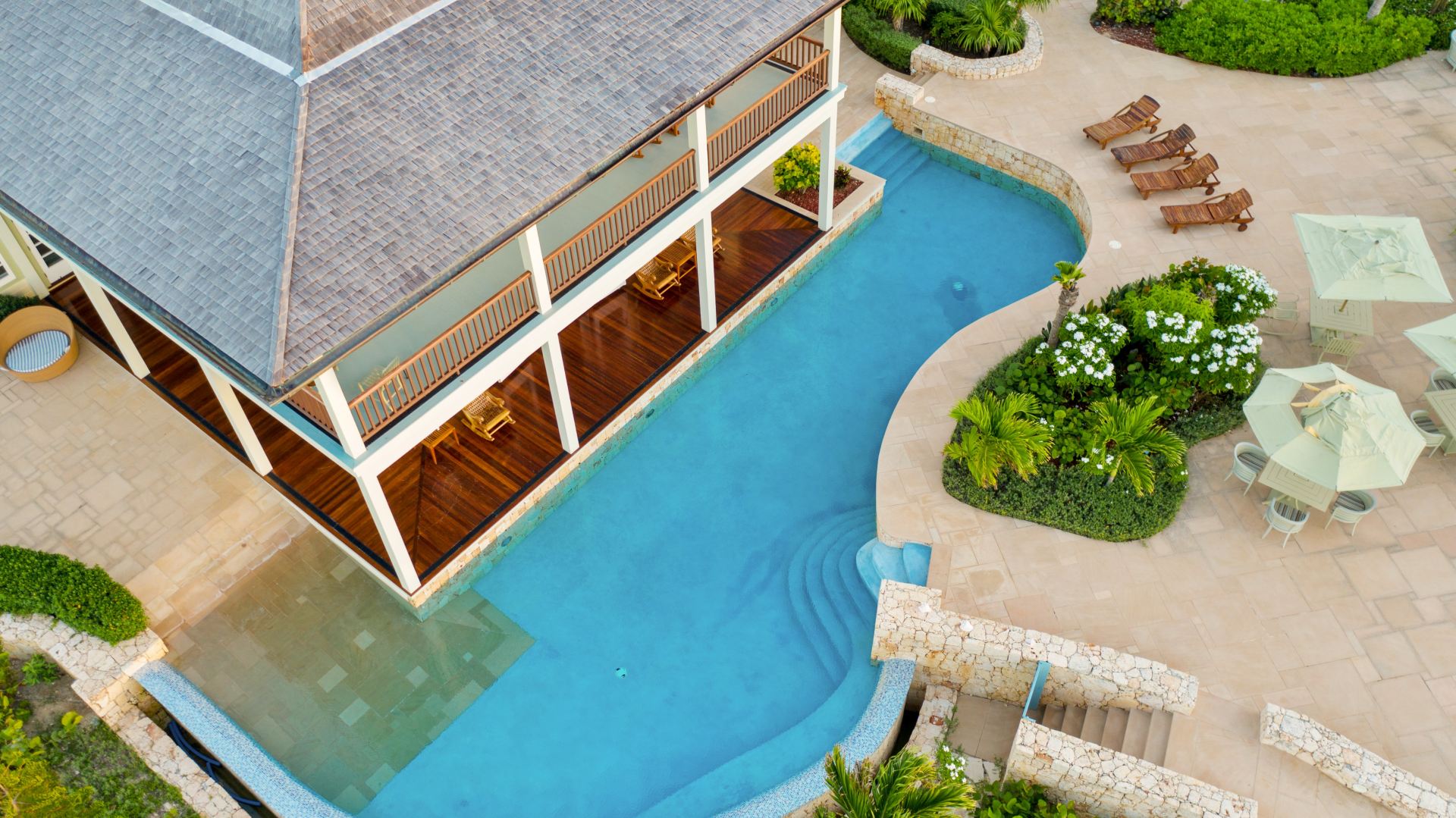 Santosha Villa Estate