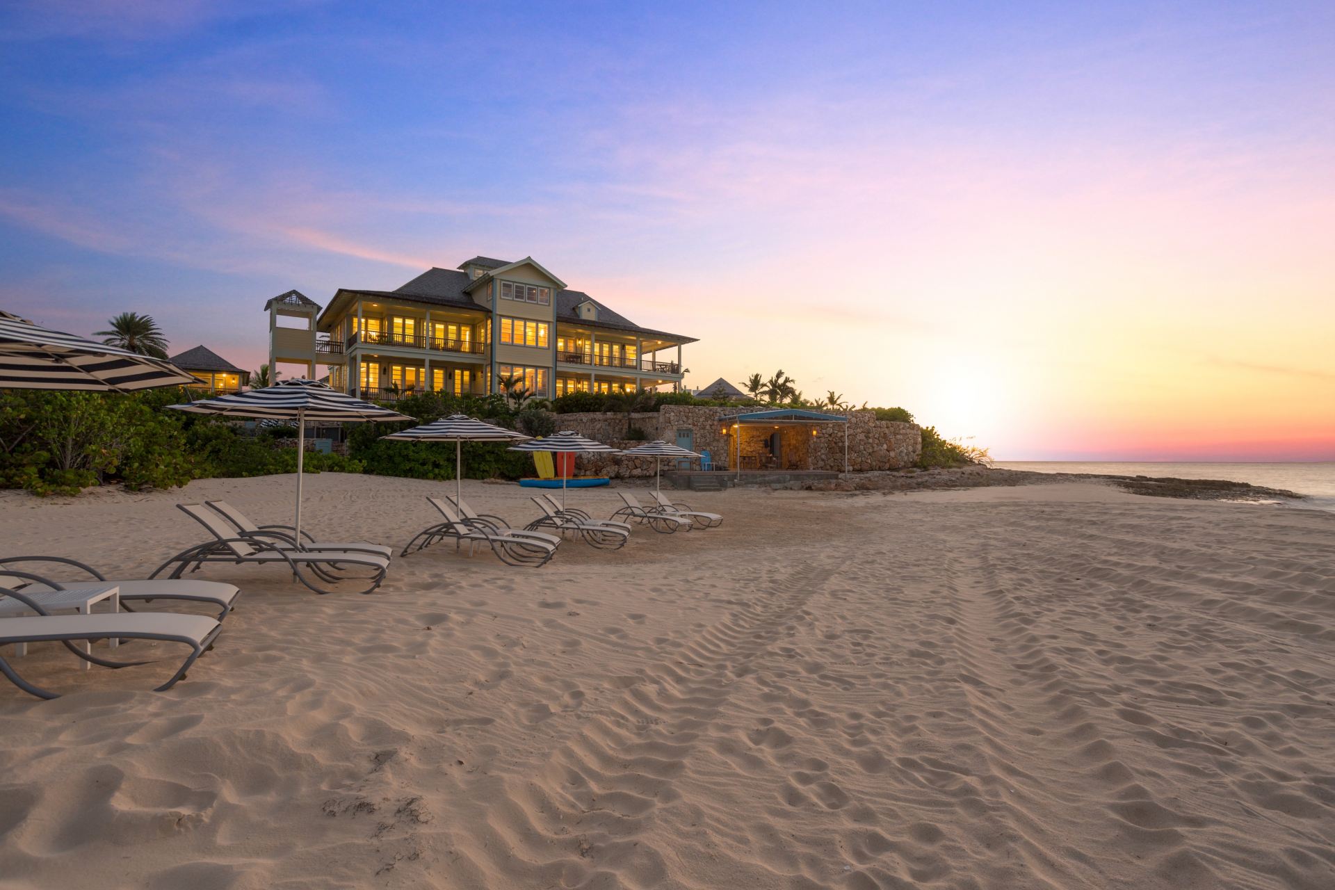 Santosha Villa Estate