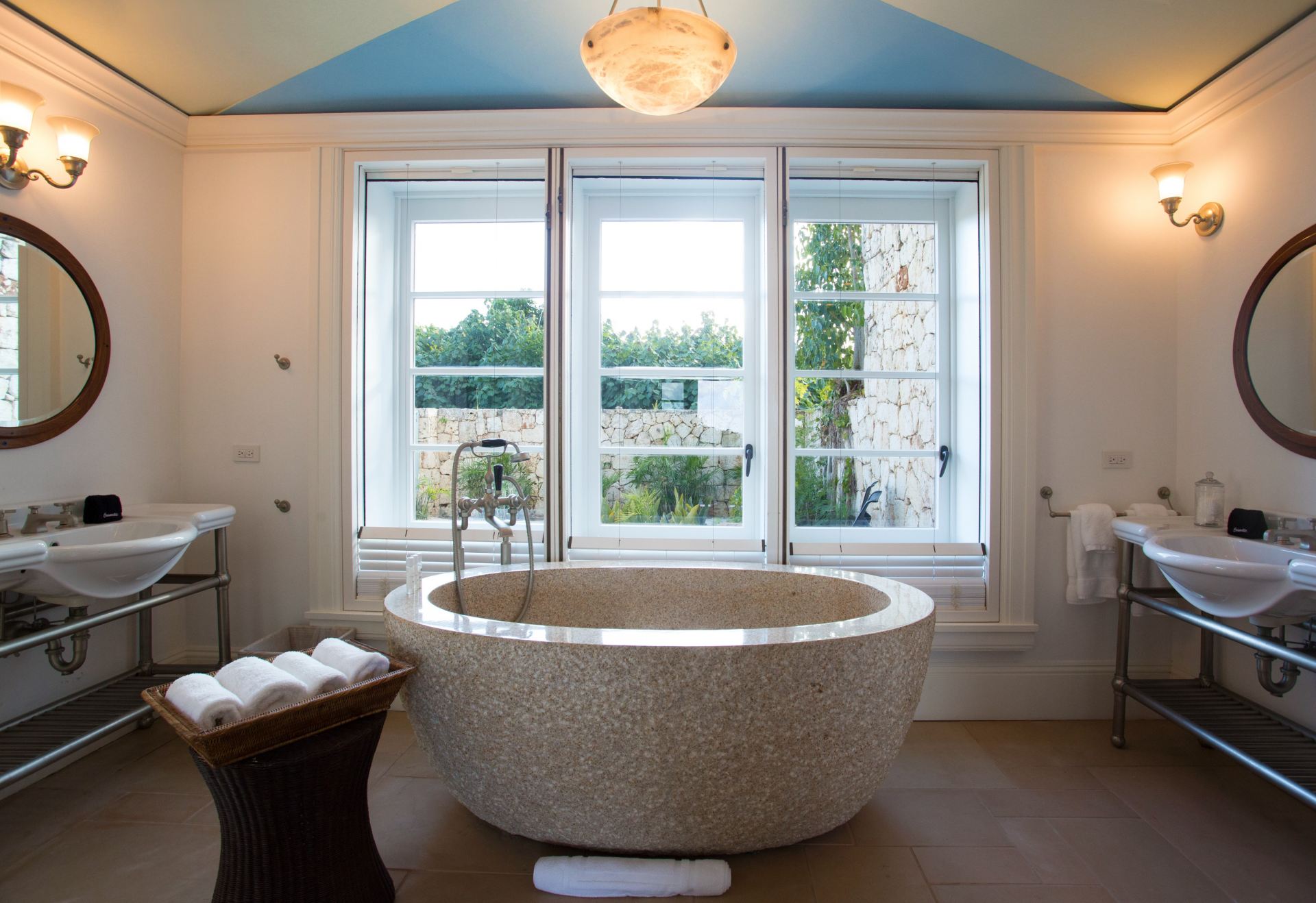 Santosha Villa Estate