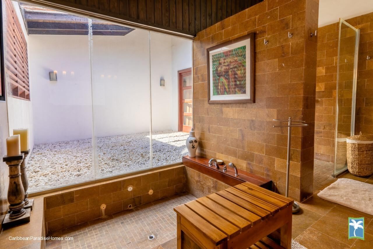 Tropical Modern - Casa de Campo